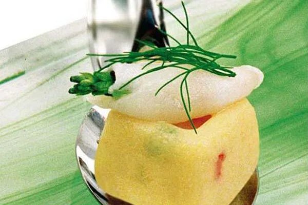 Louis Tellier Silikomart - Small Square Savarin Red Mold 1 3/8'' X 1 3/8'' X 3/4'' H (SF080) - iFoodservice Online