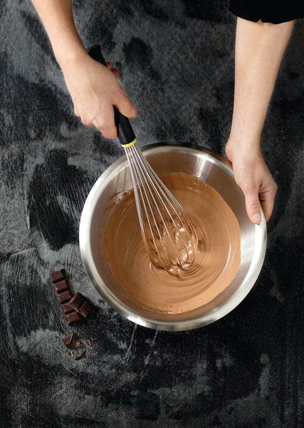 Matfer Bourgeat Piano Whisk with Exoglass® Handle 12" (111023) - iFoodservice Online