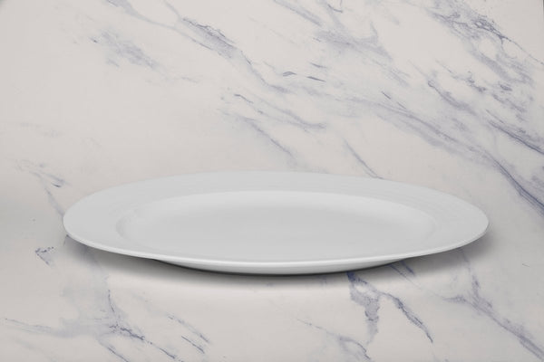 Ariane Prime 14 1/6'' x 8 2/3'' Eclipse White Porcelain Oval Platter - 6/Case (APRARN120015036) - iFoodservice Online