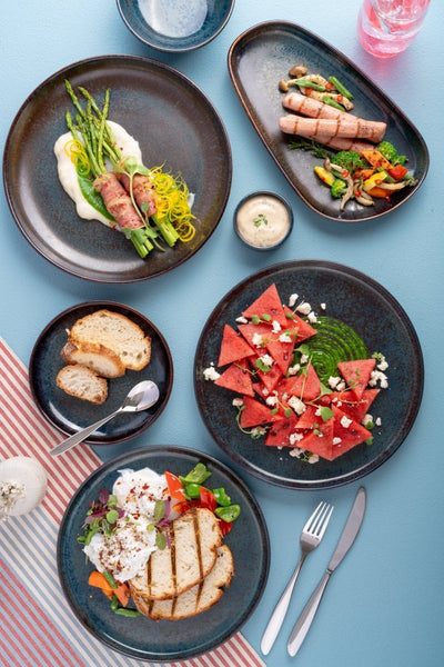 Ariane Selas 10 5/8" Equinox Porcelain Short Rim Stackable Plate - 4/Case (ASEARND66B11027) - iFoodservice Online