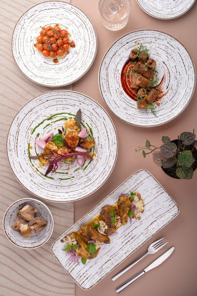 Ariane Vital Coupe 5 1/2" Tornado - White Matt Porcelain Coupe Bowl - 8/Case (AVCARN427022014) - iFoodservice Online