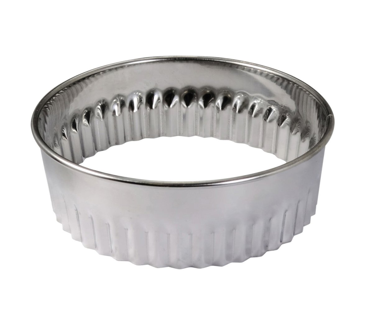 GOBEL St/st box set of 8 pcs round fluted cutter with rolled edges - Ø30 à 100 mm h36 mm 880001 - iFoodservice Online