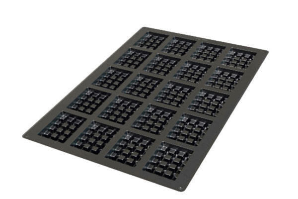 Louis Tellier Silikomart - Waffle Square (16) 60 X 40 Mold(SQ052) - iFoodservice Online