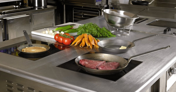 Matfer Bourgeat Black Steel Frying Pan Round 11 3/4" (62005) - iFoodservice Online