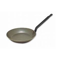 Matfer Bourgeat Black Steel Round Frypan 8 5/8" (062002) - iFoodservice Online