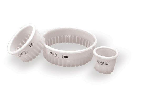 Matfer Bourgeat Exoglass® Round Pastry Cutter Fluted, 4" (150125) - iFoodservice Online